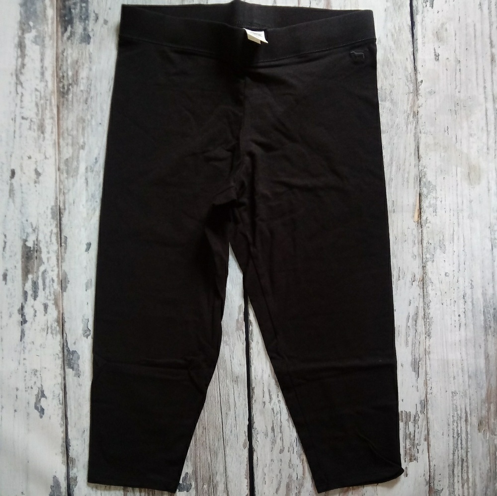 PINK Victoria's Secret Everyday Crop Leg NWT Large